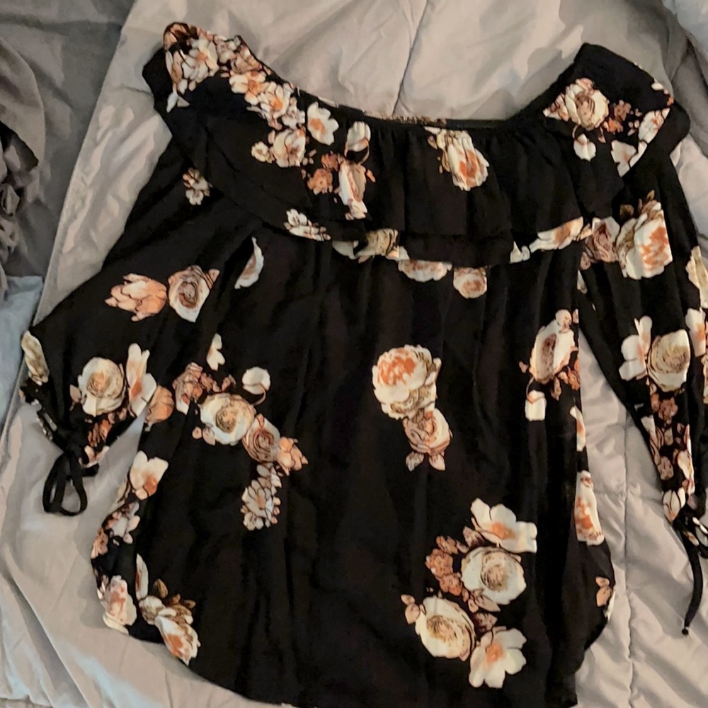 Floral ruffle off the shoulder top